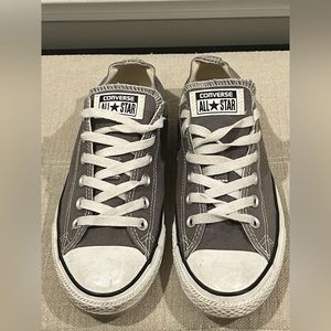 Used Low top Converse -Grey Unisex